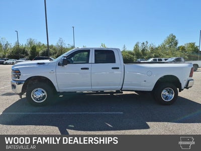 2027 RAM Ram 3500 RAM 3500 TRADESMAN CREW CAB 4X4 8' BOX