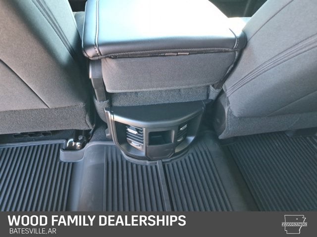 2027 RAM Ram 3500 RAM 3500 TRADESMAN CREW CAB 4X4 8' BOX