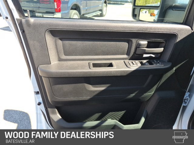 2027 RAM Ram 3500 RAM 3500 TRADESMAN CREW CAB 4X4 8' BOX