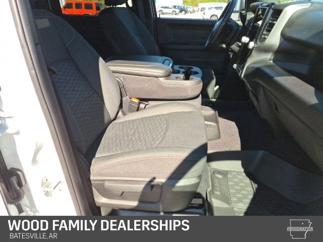 2027 RAM Ram 3500 RAM 3500 TRADESMAN CREW CAB 4X4 8' BOX