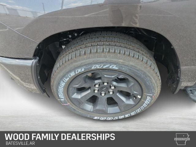 2026 RAM 1500 RAM 1500 EXPRESS CREW CAB 4X4 5'7' BOX