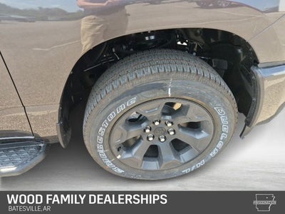 2026 RAM 1500 RAM 1500 EXPRESS CREW CAB 4X4 5'7' BOX