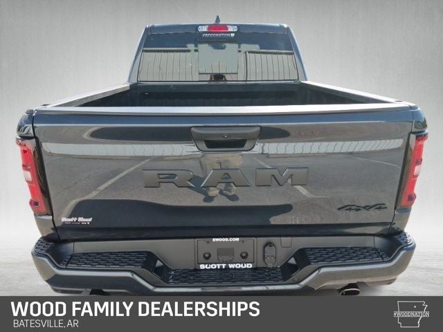 2026 RAM Ram 1500 RAM 1500 EXPRESS CREW CAB 4X4 5'7' BOX