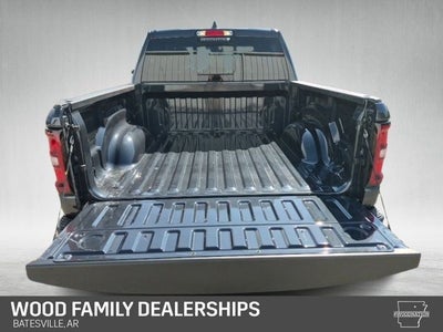 2026 RAM Ram 1500 RAM 1500 EXPRESS CREW CAB 4X4 5'7' BOX