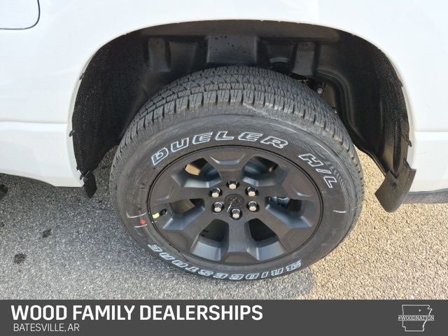 2026 RAM Ram 1500 RAM 1500 EXPRESS CREW CAB 4X4 5'7' BOX