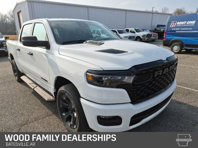2026 RAM Ram 1500 RAM 1500 EXPRESS CREW CAB 4X4 5'7' BOX