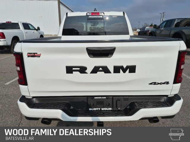 2026 RAM Ram 1500 RAM 1500 EXPRESS CREW CAB 4X4 5'7' BOX