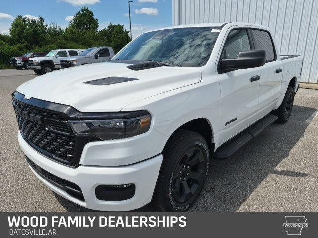 2026 RAM Ram 1500 RAM 1500 EXPRESS CREW CAB 4X4 5'7' BOX