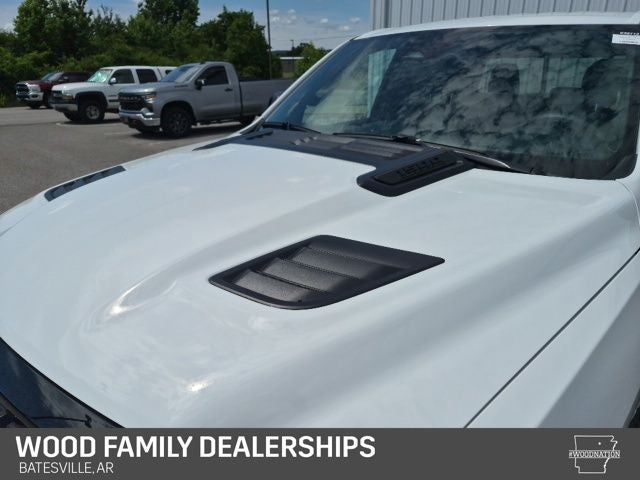 2026 RAM Ram 1500 RAM 1500 EXPRESS CREW CAB 4X4 5'7' BOX