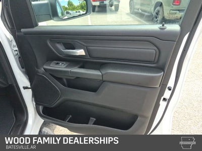 2026 RAM Ram 1500 RAM 1500 EXPRESS CREW CAB 4X4 5'7' BOX