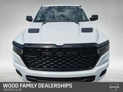 2026 RAM Ram 1500 RAM 1500 EXPRESS CREW CAB 4X4 5'7' BOX