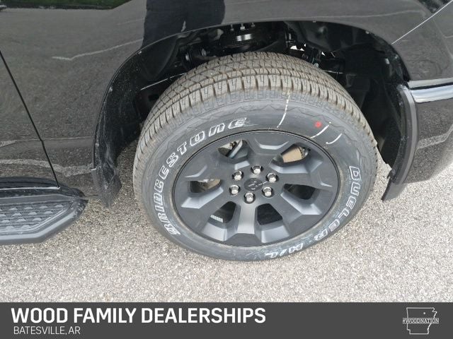 2026 RAM Ram 1500 RAM 1500 EXPRESS CREW CAB 4X4 5'7' BOX