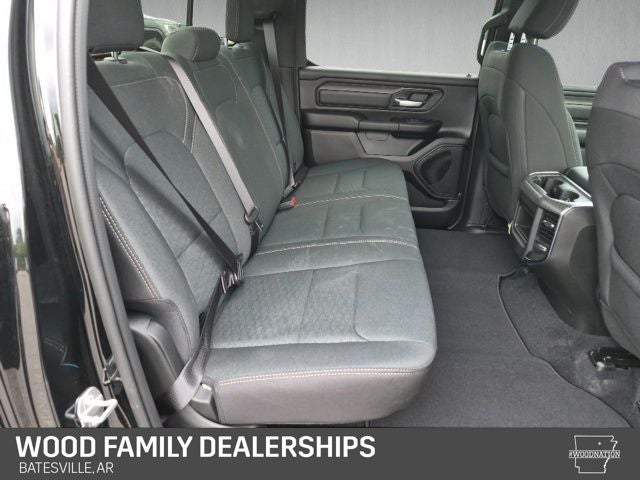 2026 RAM Ram 1500 RAM 1500 EXPRESS CREW CAB 4X4 5'7' BOX