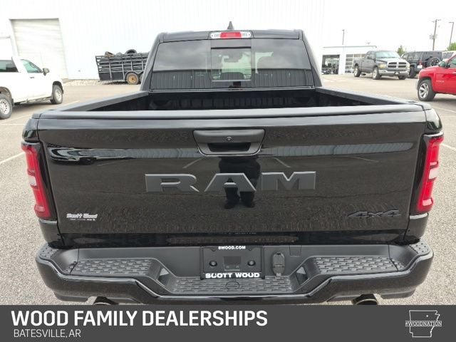 2026 RAM Ram 1500 RAM 1500 EXPRESS CREW CAB 4X4 5'7' BOX