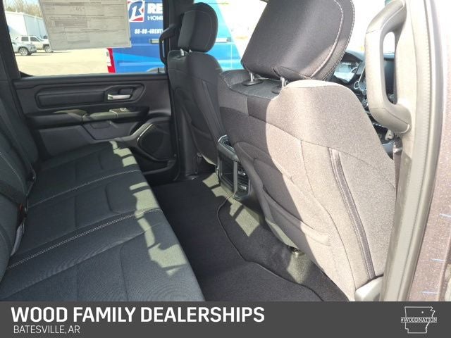 2026 RAM Ram 1500 RAM 1500 EXPRESS CREW CAB 4X4 5'7' BOX