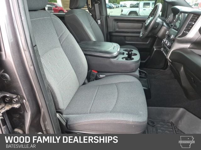 2024 RAM 2500 Tradesman Crew Cab 4x4 6'4' Box