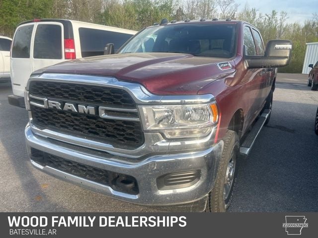 2024 RAM 2500 Tradesman Crew Cab 4x4 6'4' Box