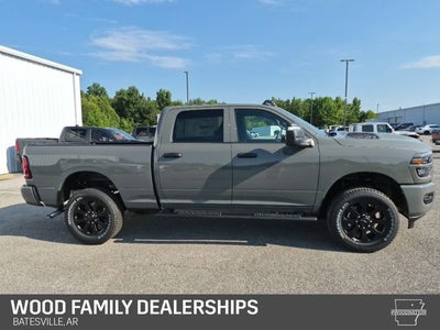 2026 RAM Ram 2500 RAM 2500 BLACK EXPRESS CREW CAB 4X4 6'4' BOX