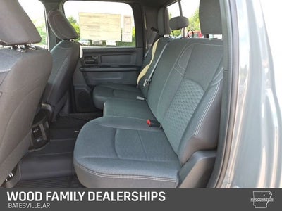2026 RAM Ram 2500 RAM 2500 BLACK EXPRESS CREW CAB 4X4 6'4' BOX