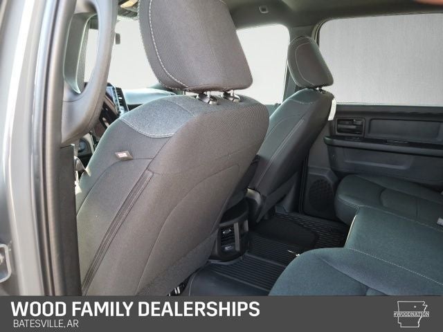 2026 RAM Ram 2500 RAM 2500 BLACK EXPRESS CREW CAB 4X4 6'4' BOX