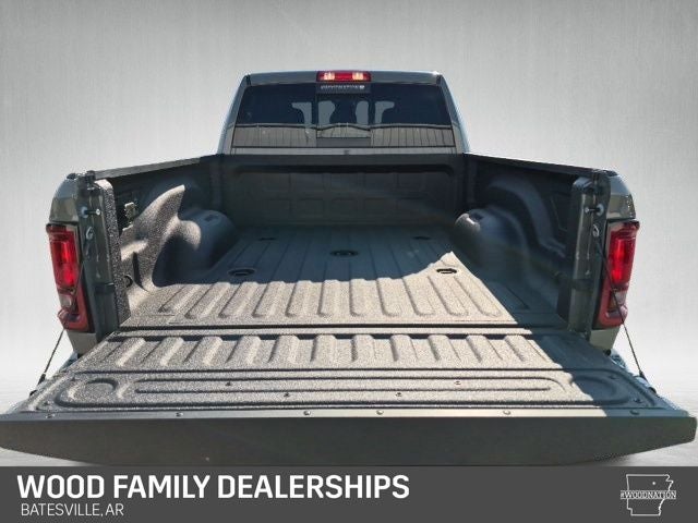 2026 RAM Ram 2500 RAM 2500 BLACK EXPRESS CREW CAB 4X4 6'4' BOX