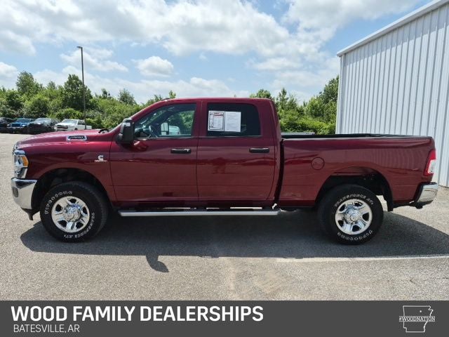 2024 RAM 2500 Tradesman Crew Cab 4x4 6'4' Box