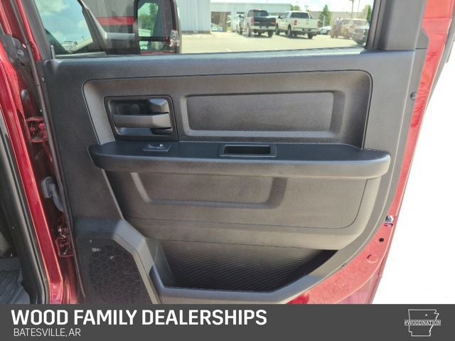 2024 RAM 2500 Tradesman Crew Cab 4x4 6'4' Box