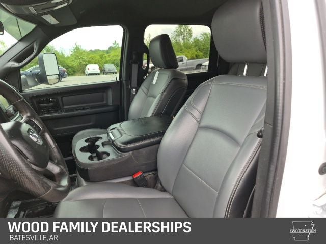 2022 RAM 2500 Tradesman Crew Cab 4x4 8' Box