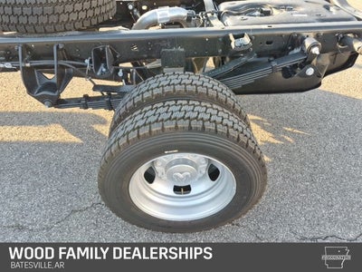 2026 RAM Ram 5500 Chassis Cab RAM 5500 TRADESMAN CHASSIS REGULAR CAB 4X4 84' CA