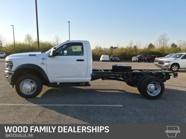 2026 RAM Ram 5500 Chassis Cab RAM 5500 TRADESMAN CHASSIS REGULAR CAB 4X4 84' CA