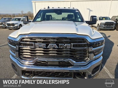 2026 RAM Ram 5500 Chassis Cab RAM 5500 TRADESMAN CHASSIS REGULAR CAB 4X4 84' CA