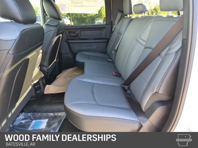 2027 RAM Ram 3500 Chassis Cab RAM 3500 TRADESMAN CREW CAB CHASSIS 4X4 60' CA