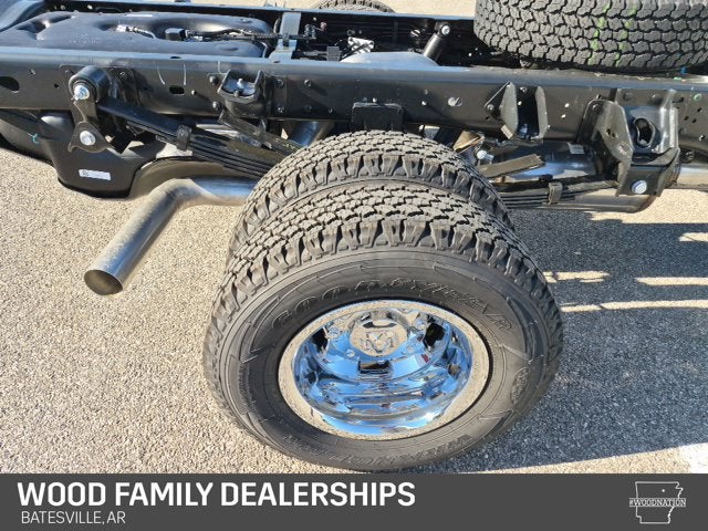 2027 RAM Ram 3500 Chassis Cab RAM 3500 TRADESMAN CREW CAB CHASSIS 4X4 60' CA