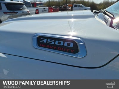 2023 RAM 3500 Chassis Tradesman/SLT/Laramie/Limited