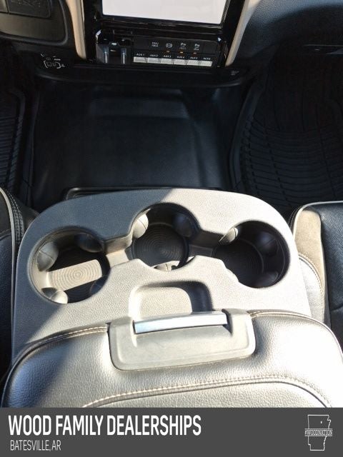 2023 RAM 3500 Chassis Tradesman/SLT/Laramie/Limited