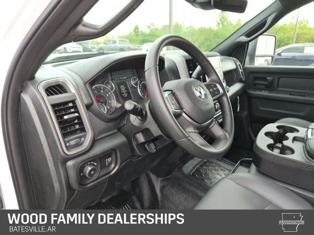 2026 RAM Ram 3500 Chassis Cab RAM 3500 TRADESMAN CREW CAB CHASSIS 4X4 60' CA
