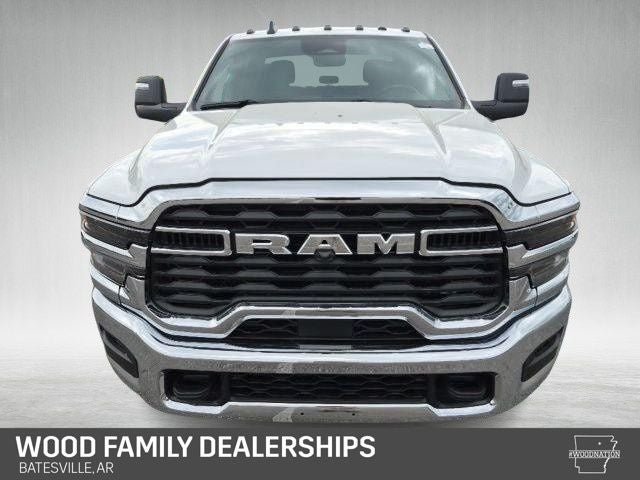2026 RAM Ram 3500 Chassis Cab RAM 3500 TRADESMAN CREW CAB CHASSIS 4X4 60' CA