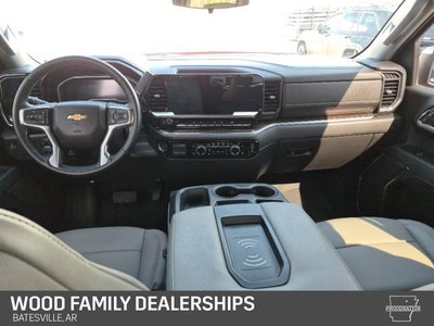 2023 Chevrolet Silverado 1500 4WD Crew Cab Standard Bed LT