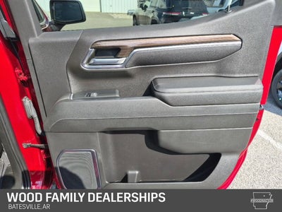 2023 Chevrolet Silverado 1500 4WD Crew Cab Standard Bed LT