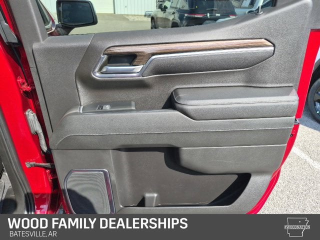 2023 Chevrolet Silverado 1500 4WD Crew Cab Standard Bed LT