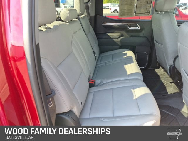 2023 Chevrolet Silverado 1500 4WD Crew Cab Standard Bed LT