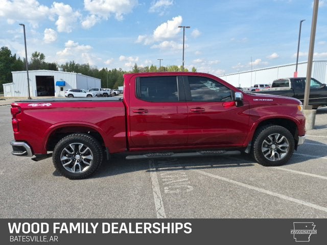 2023 Chevrolet Silverado 1500 4WD Crew Cab Standard Bed LT