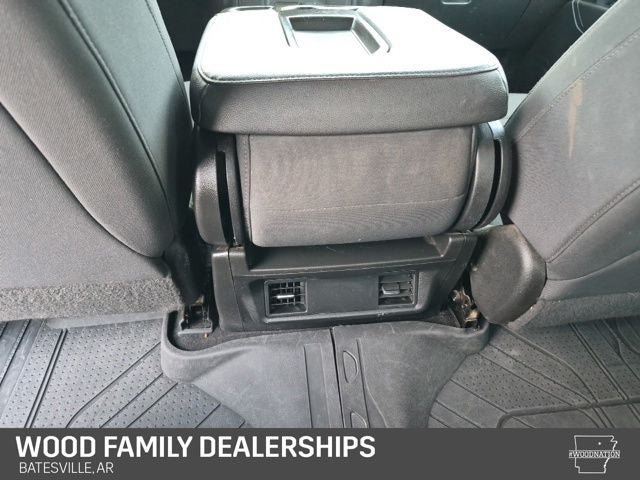 2022 Chevrolet Silverado 1500 LTD 4WD Crew Cab Short Bed Custom