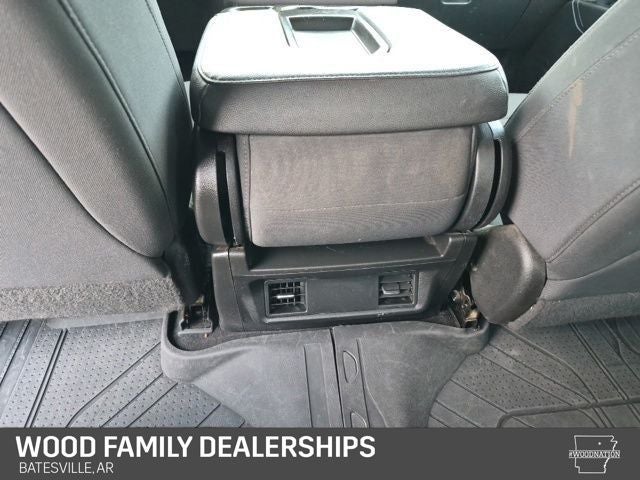 2022 Chevrolet Silverado 1500 LTD 4WD Crew Cab Short Bed Custom