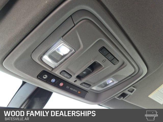 2020 Chevrolet Silverado 1500 4WD Crew Cab Short Bed LT