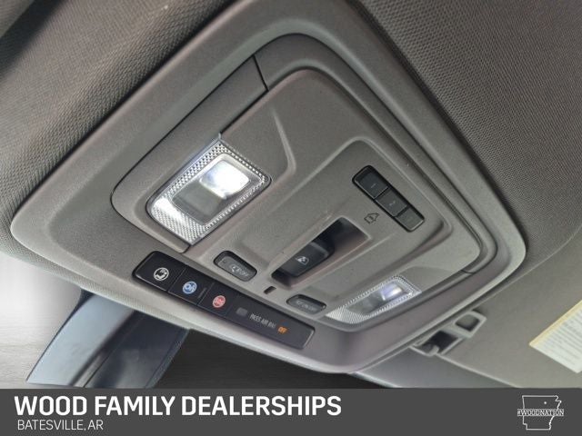 2020 Chevrolet Silverado 1500 4WD Crew Cab Short Bed LT
