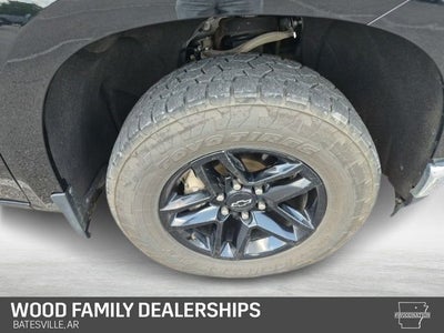 2020 Chevrolet Silverado 1500 4WD Crew Cab Short Bed LT