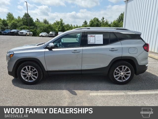 2024 GMC Terrain FWD SLT