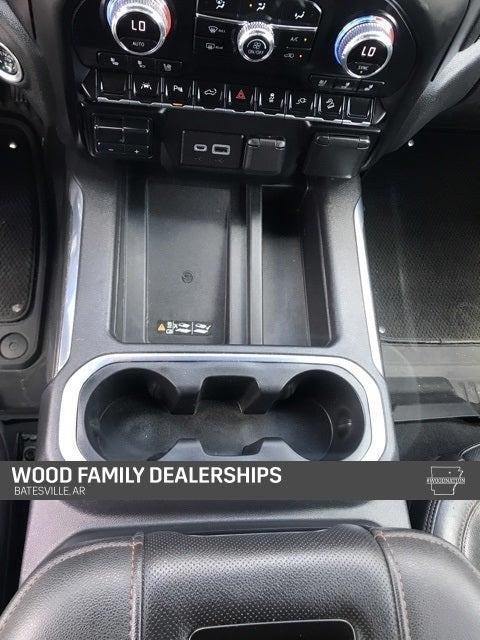 2022 GMC Sierra 1500 Limited 4WD Crew Cab Short Box AT4