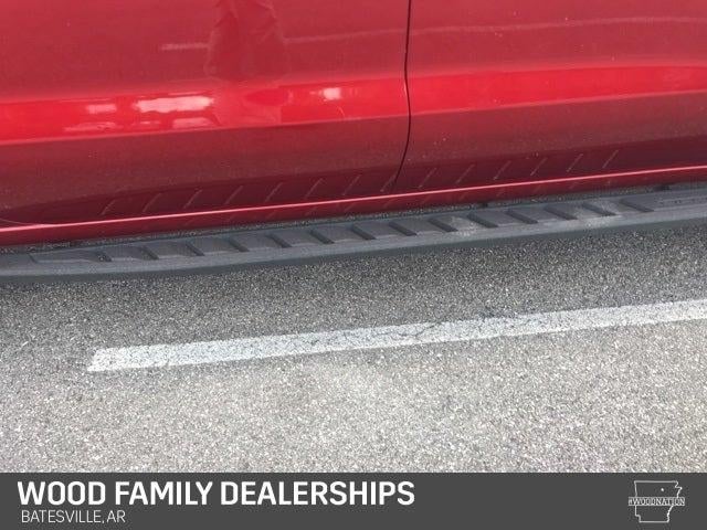 2022 GMC Sierra 1500 Limited 4WD Crew Cab Short Box AT4